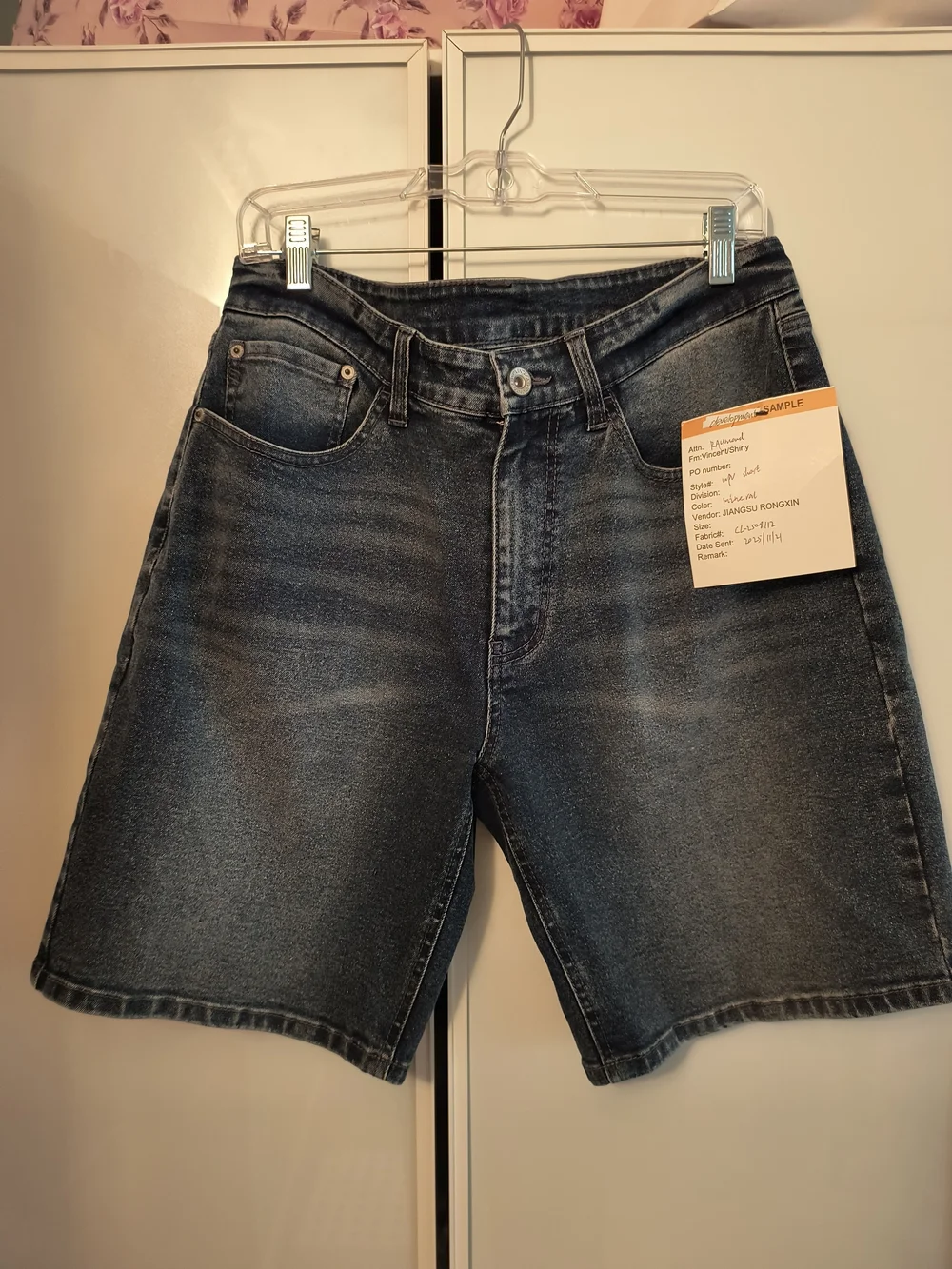 Urban Outfitters Distressed Denim Shorts, Navy Blue sz 32 No Tag SAMPLE - Picture 1 of 5